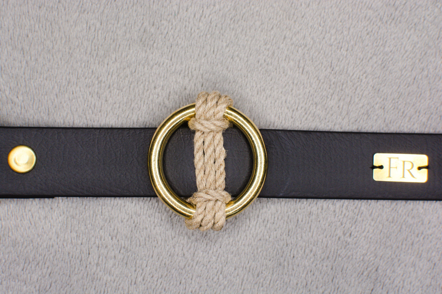 BDSM Armband Sari mit Step von Frivol Sextilien